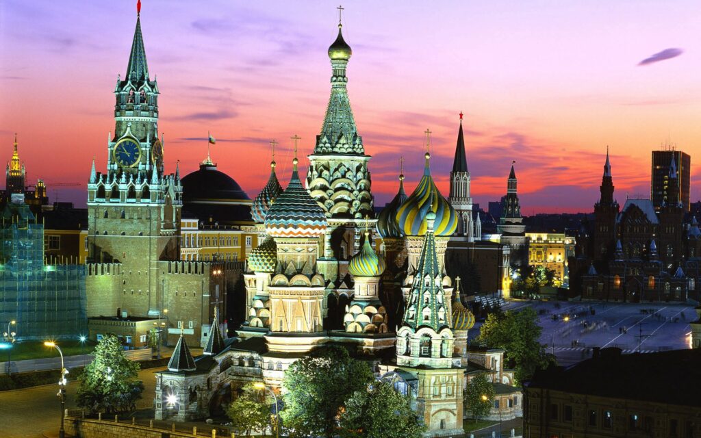 Kremlin & Saint Basil's Cathedral Sunset Wallpaper Background