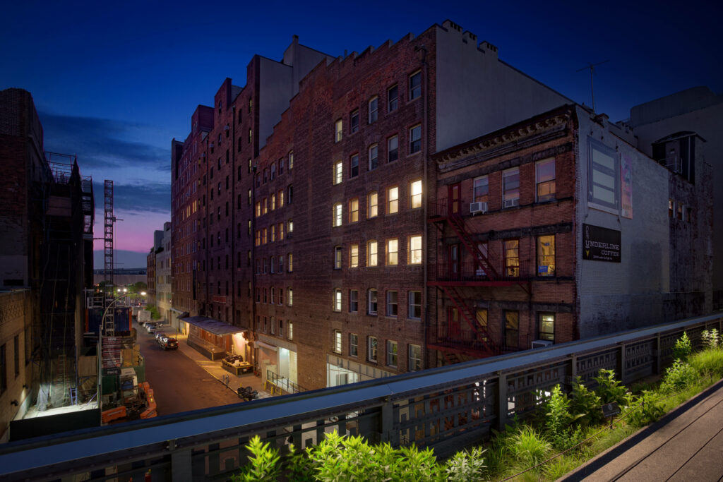 Stunning NYC High Line Night View - Illuminated Urban Wallpaper