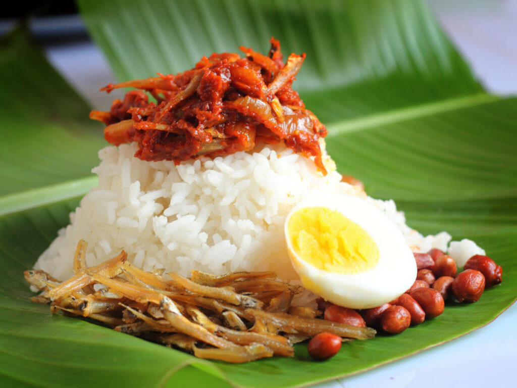 Vibrant Nasi Lemak Wallpaper: Coconut Rice & Sambal Delight Background