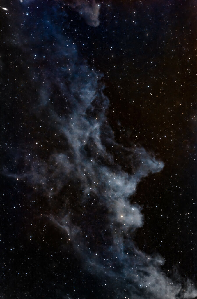 Dense Nebula Wallpaper: Mesmerizing Cosmic View with Glowing Stars
