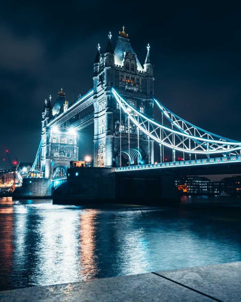 Stunning Night Bridge Wallpaper: Illuminated Urban Reflection