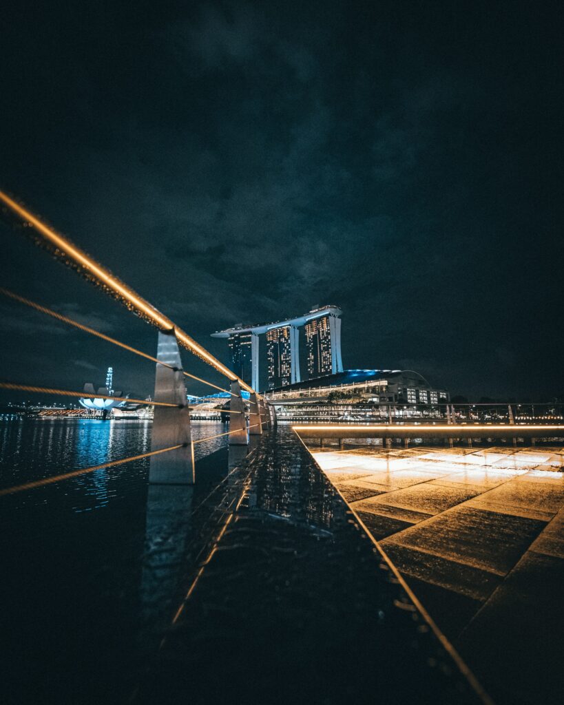 Stunning Cityscape Wallpaper: Night Bridge & Illuminated Skyline