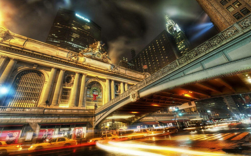 Stunning Grand Central Terminal Nighttime Wallpaper: Iconic Architecture
