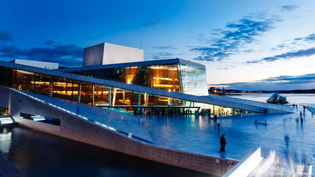 Stunning Oslo Opera House Evening View Wallpaper - Modern Architecture
