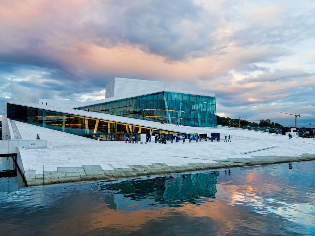 Stunning Oslo Opera House Wallpaper: Modern Design & Serene Waterside