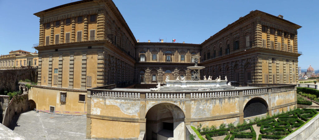 Stunning Palazzo Pitti Panoramic View: Renaissance Architecture Wallpaper
