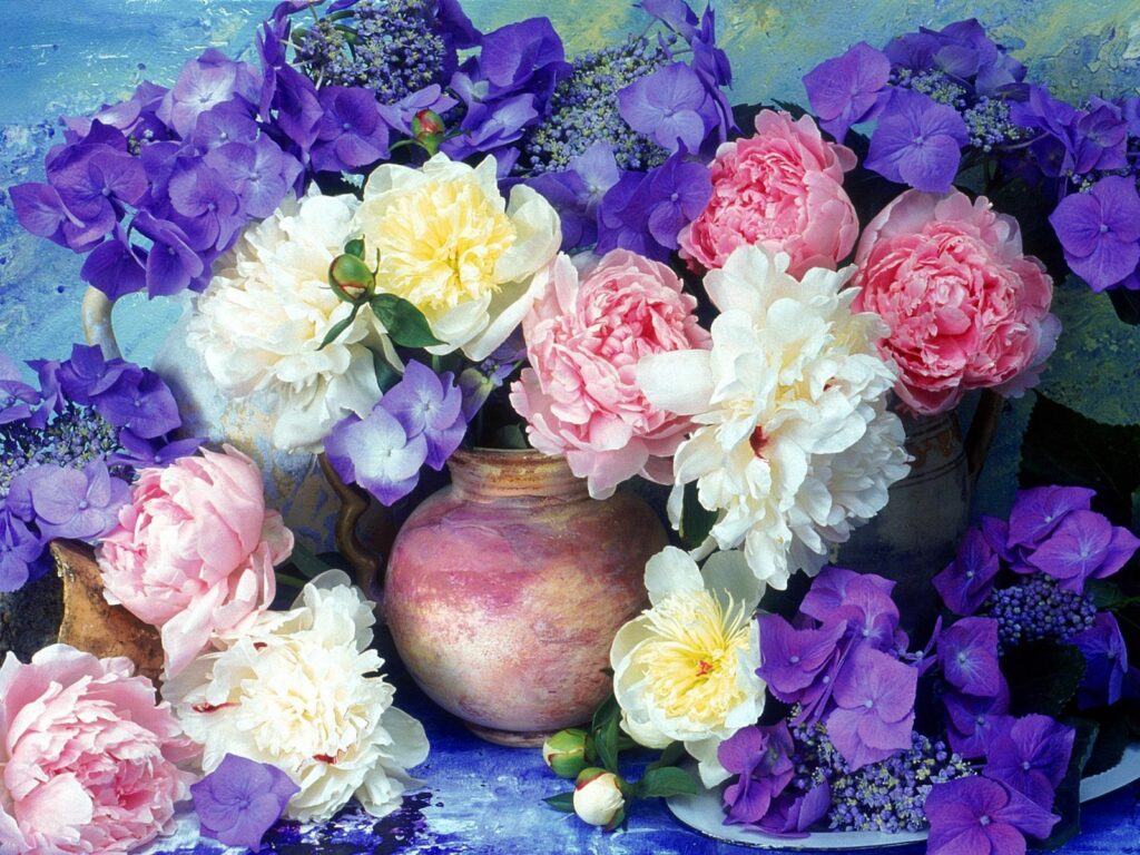 Stunning Floral Wallpaper: Vibrant Peonies & Hydrangeas in Art Jugs