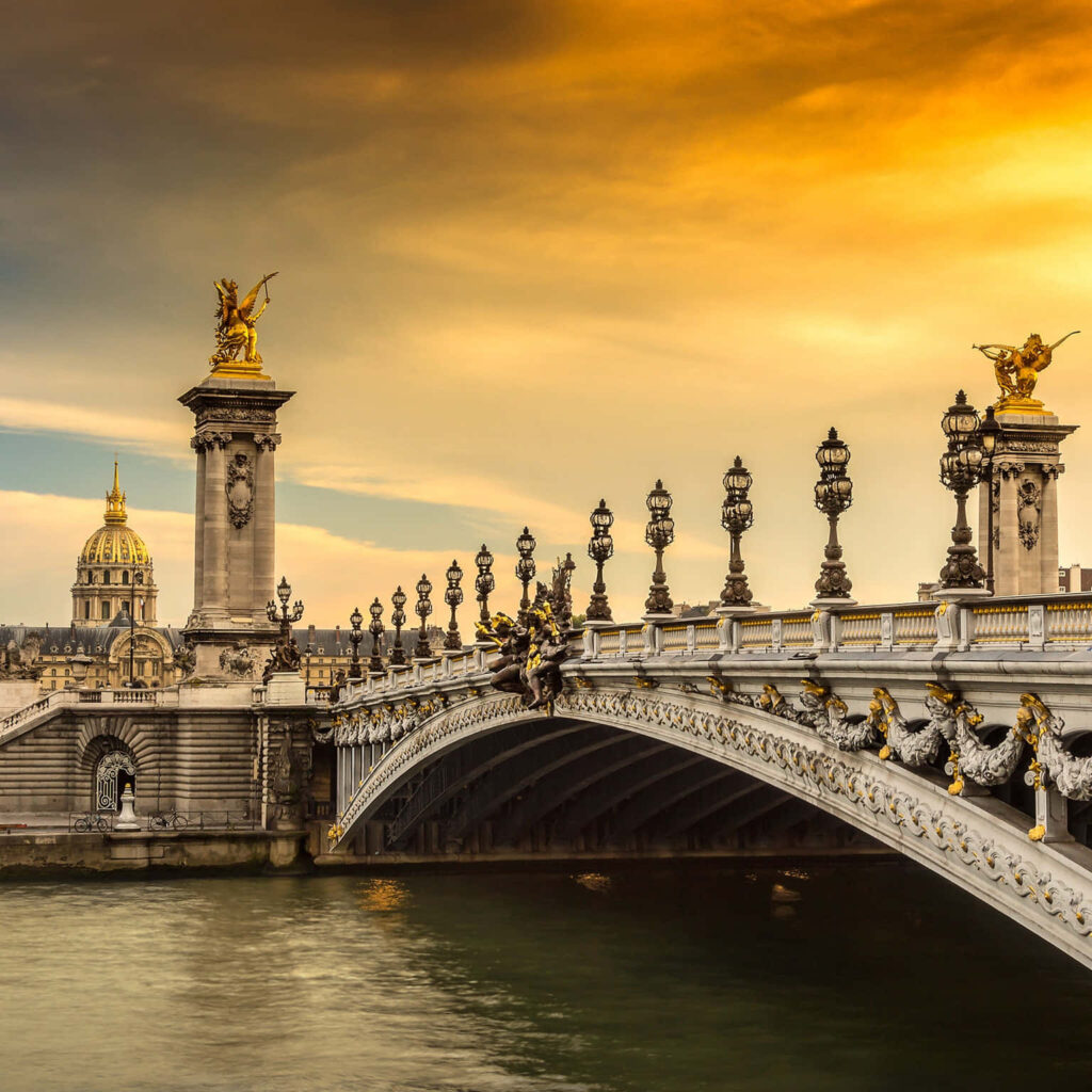 Stunning Pont Alexandre III Wallpaper: Sunset Skyline & Intricate Design