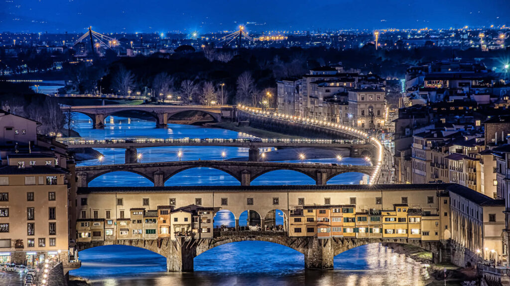 Stunning Ponte Vecchio Night View Wallpaper - Florence, Italy