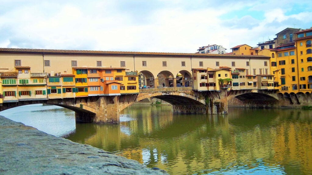 Ponte Vecchio Wallpaper: Stunning Florence Bridge Reflections Background