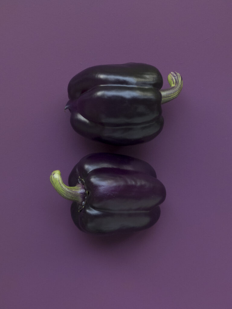 Minimalist Purple Bell Peppers Wallpaper Background Design