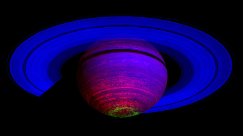 Stunning Purple Planet Wallpaper with Blue Rings in Space