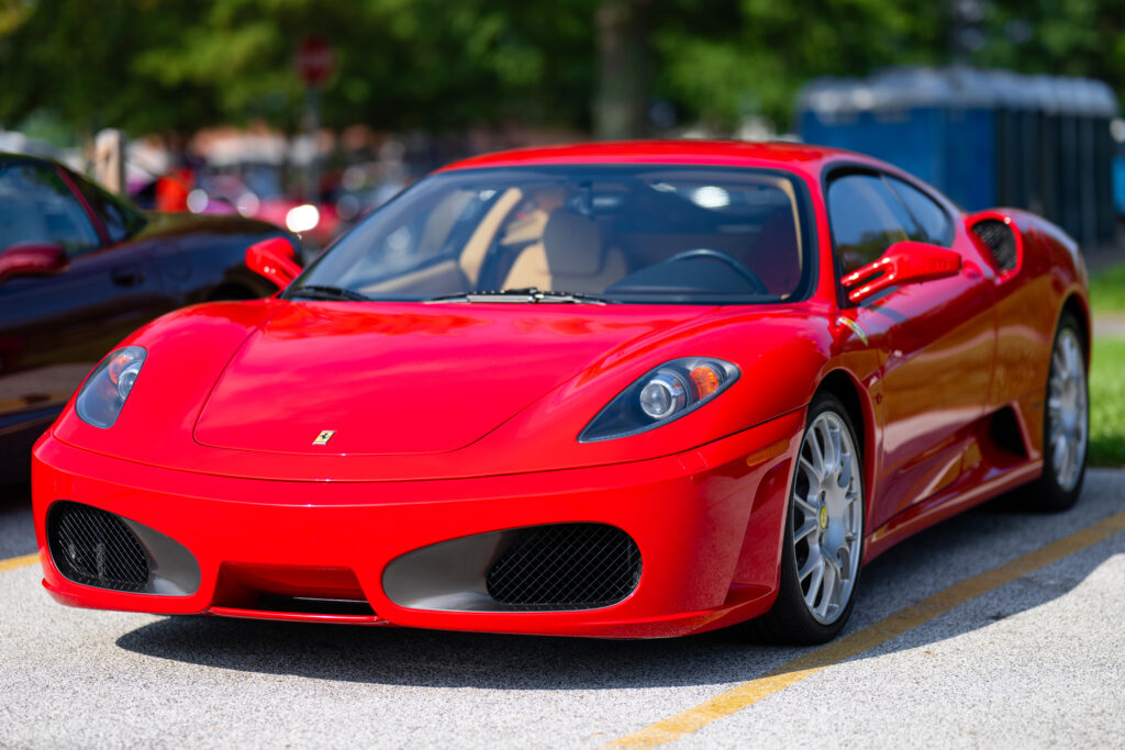 Vibrant Red Ferrari F430 Wallpaper: Sleek Design & Performance