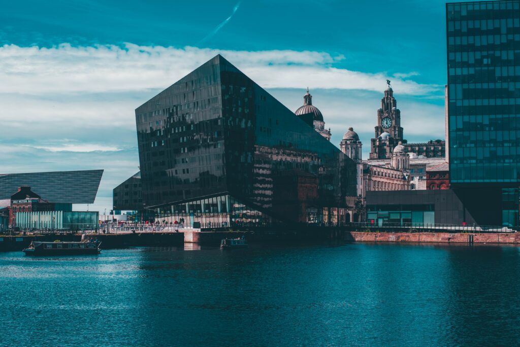 Stunning Riverside Wallpaper: Modern Meets Historic Architecture