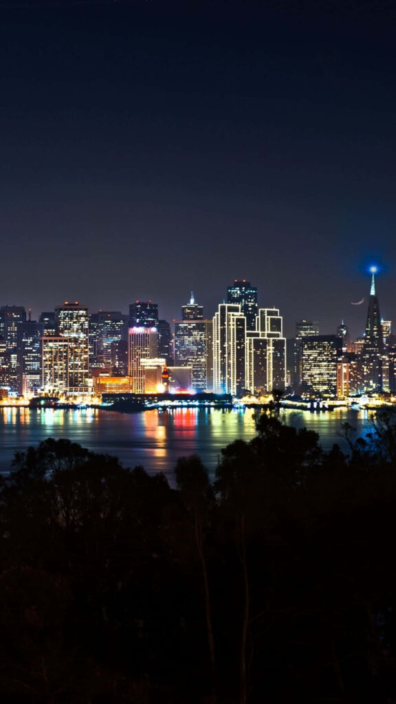 Illuminated San Francisco Skyline Wallpaper: Night Reflection Bliss