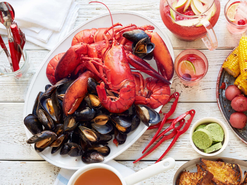 Sumptuous Seafood Feast Wallpaper: Lobster & Mussels Delight