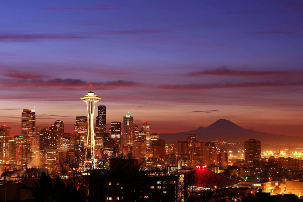 Vibrant Seattle Night Wallpaper: Space Needle & Mount Rainier