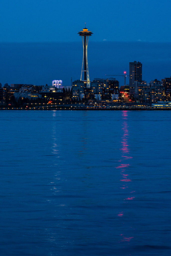 Stunning Seattle Night Sky Wallpaper: Iconic Skyline & Space Needle