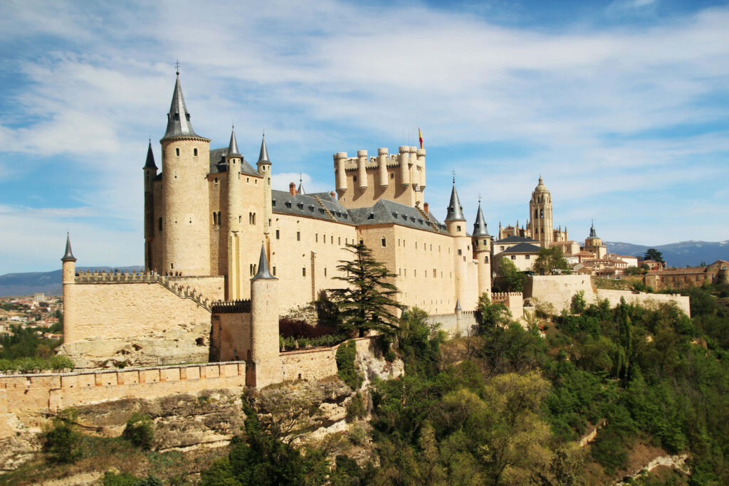 Segovia Castle: Majestic Medieval Architecture Wallpaper Background