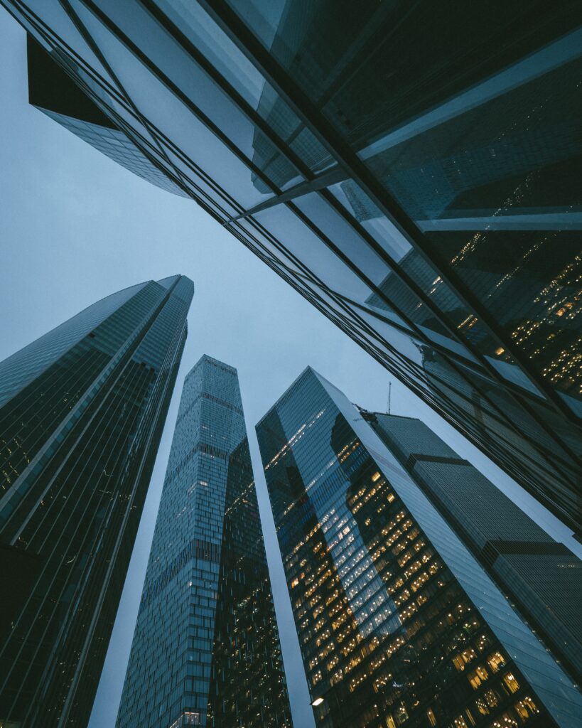Stunning Bottom-Up Wallpaper of Skyscrapers at Dusk - Modern Design