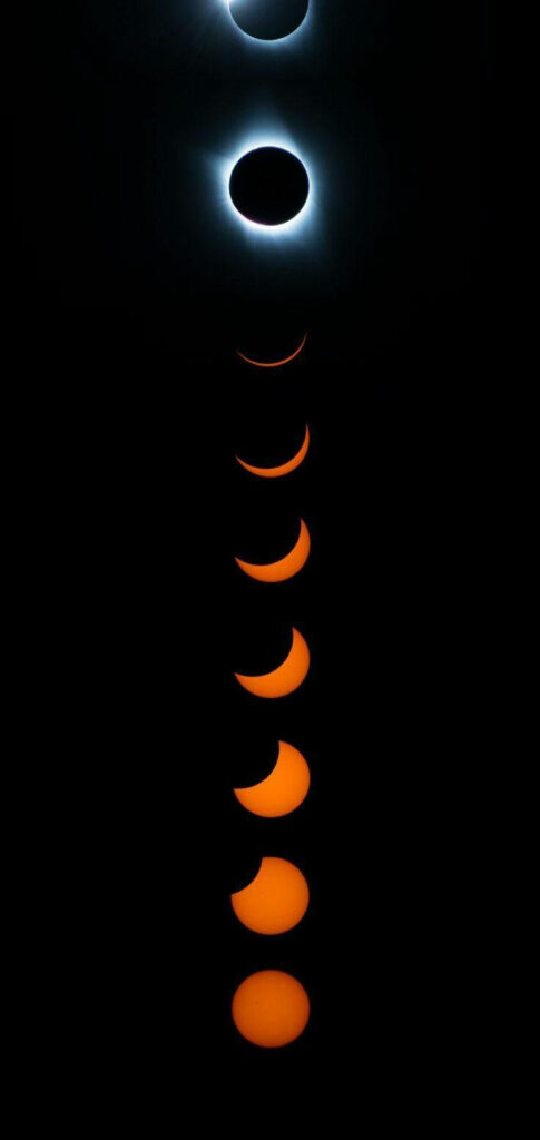 Stunning Solar Eclipse Wallpaper: Minimalistic Celestial Background