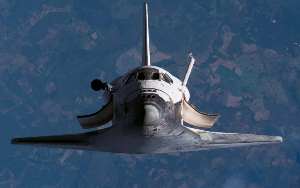 Stunning Space Shuttle Wallpaper: Earth Orbit & Cosmic View