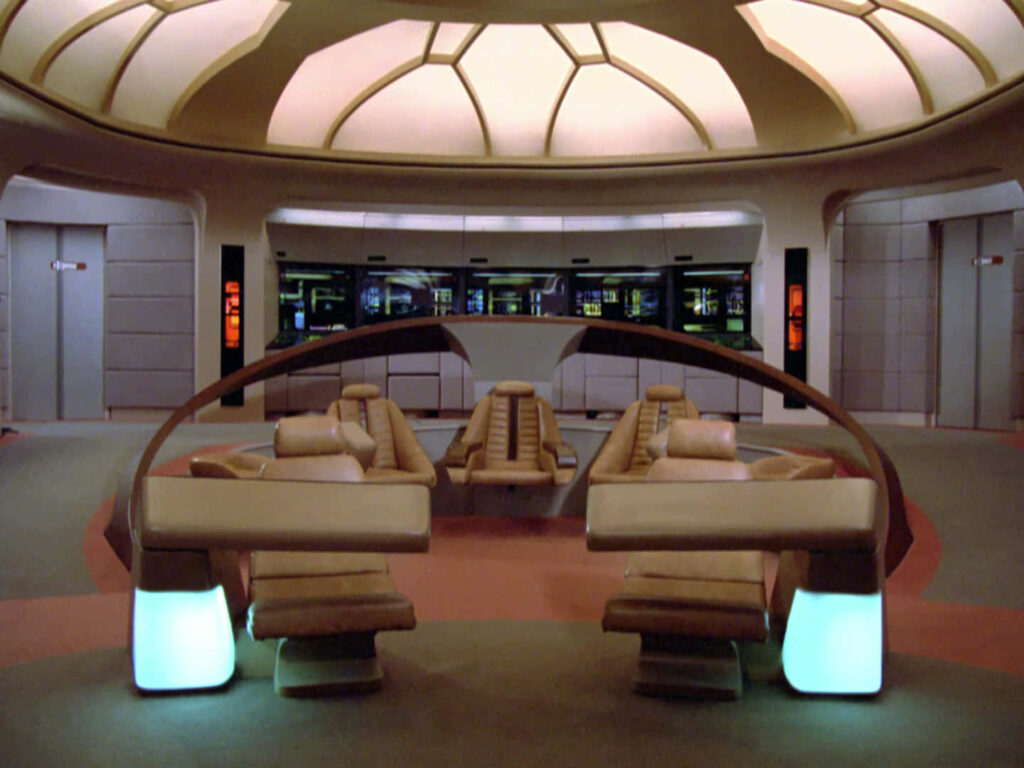 Star Trek Enterprise Bridge Set Wallpaper: Futuristic Sci-Fi Design