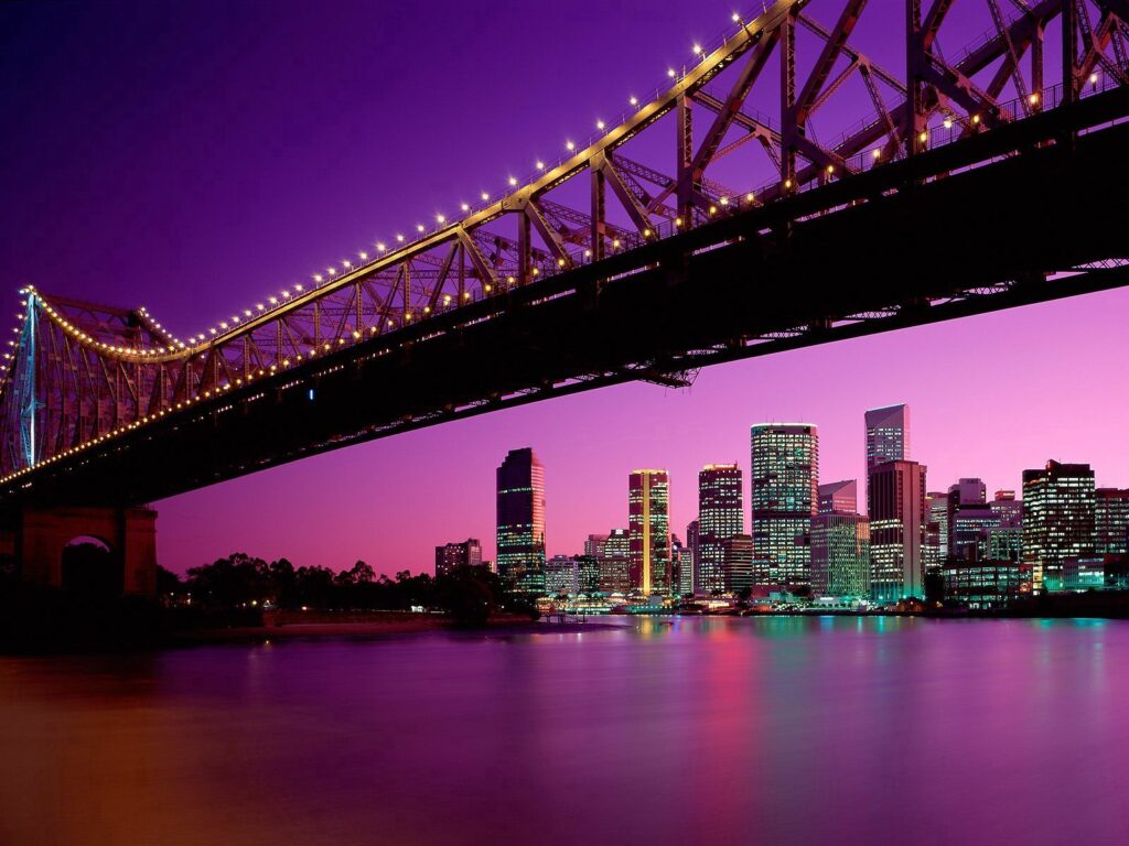 Stunning Story Bridge Wallpaper: Brisbane’s Vibrant Skyline