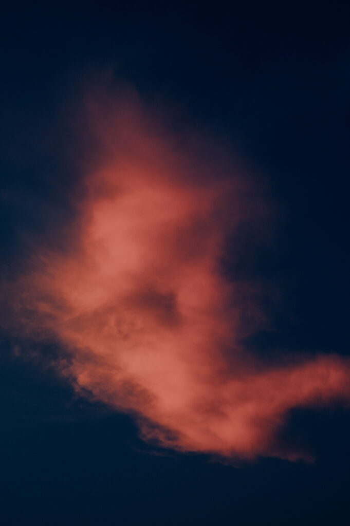 Stunning Sunset Sky HD Wallpaper: Pink & Orange Cloud Background