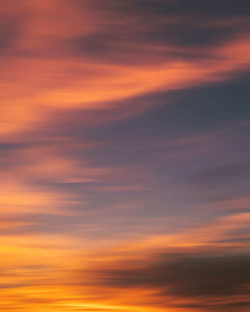 Serene Sunset Sky HD Wallpaper - Warm Oranges & Soft Clouds