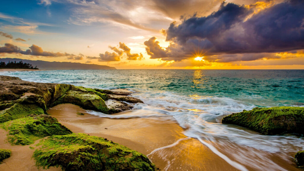Stunning North Shore Sunset Wallpaper: Waves & Vibrant Sky