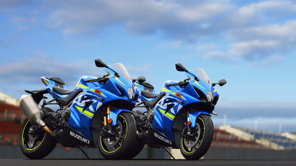 Suzuki GSX-R1000 Wallpaper: Speed & Style for Bike Enthusiasts