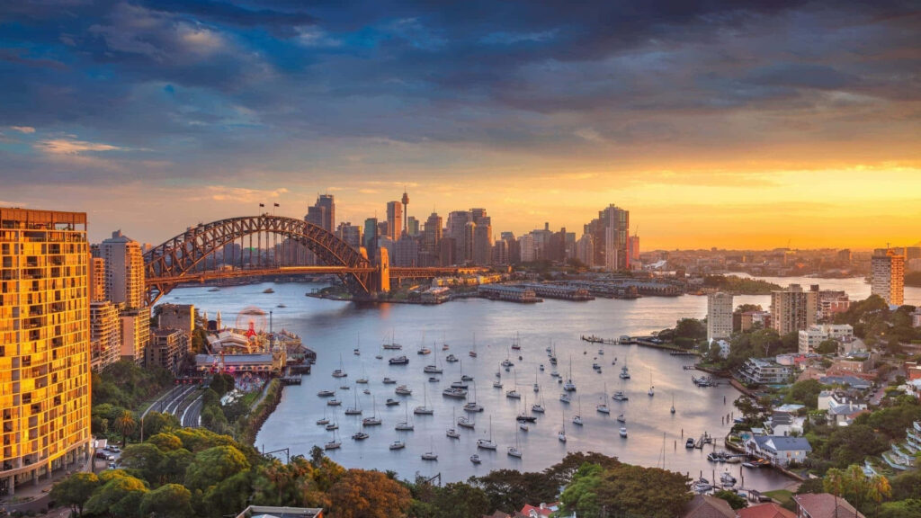 Stunning Sydney Harbour Sunset Wallpaper with Bridge & Cityscape