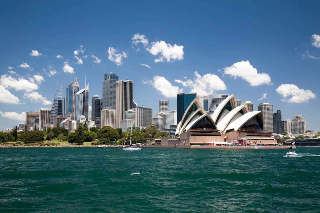 Stunning Sydney Wallpaper: Opera House, Cityscape & Blue Waters
