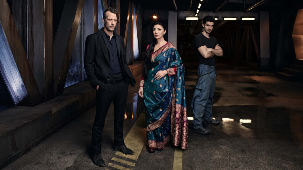 Stunning Expanse Wallpaper: Intense Futuristic Character Design