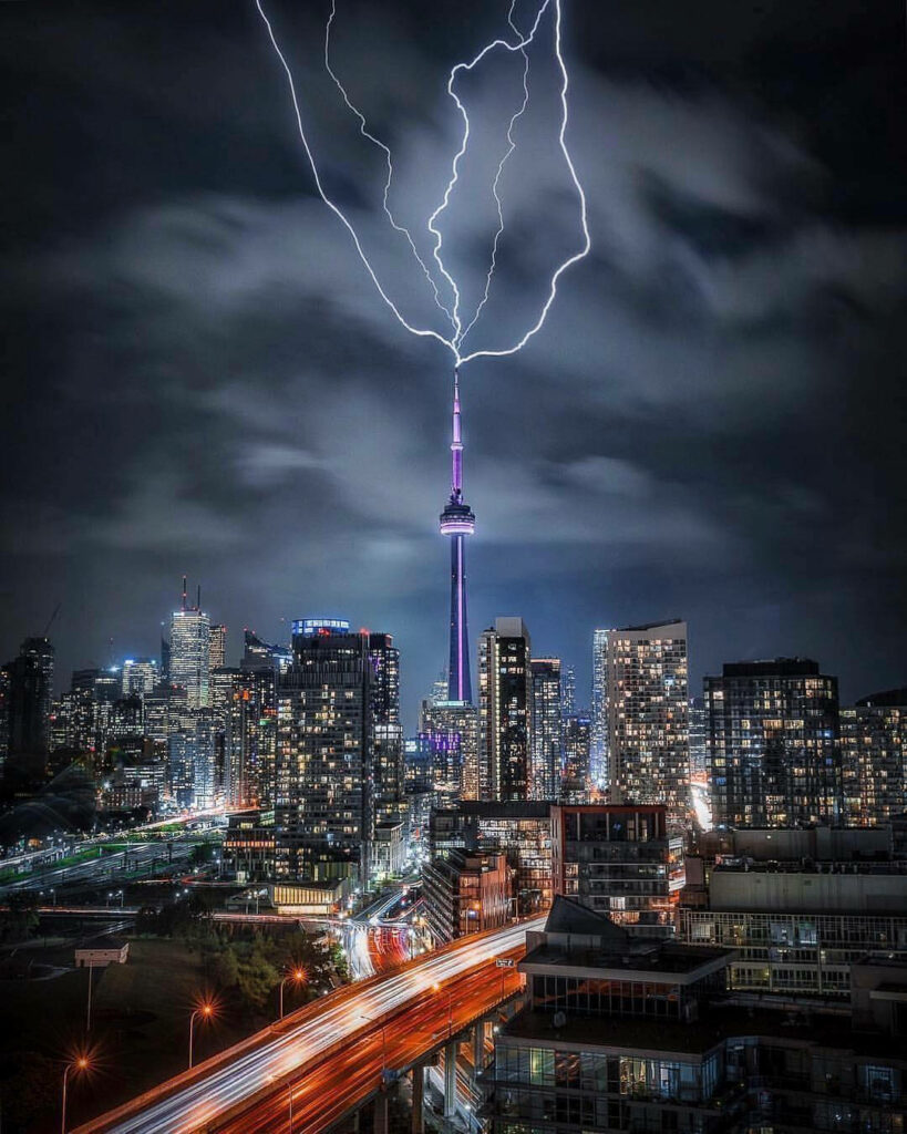 Powerful Lightning Strike Wallpaper of CN Tower in Toronto Nightscape