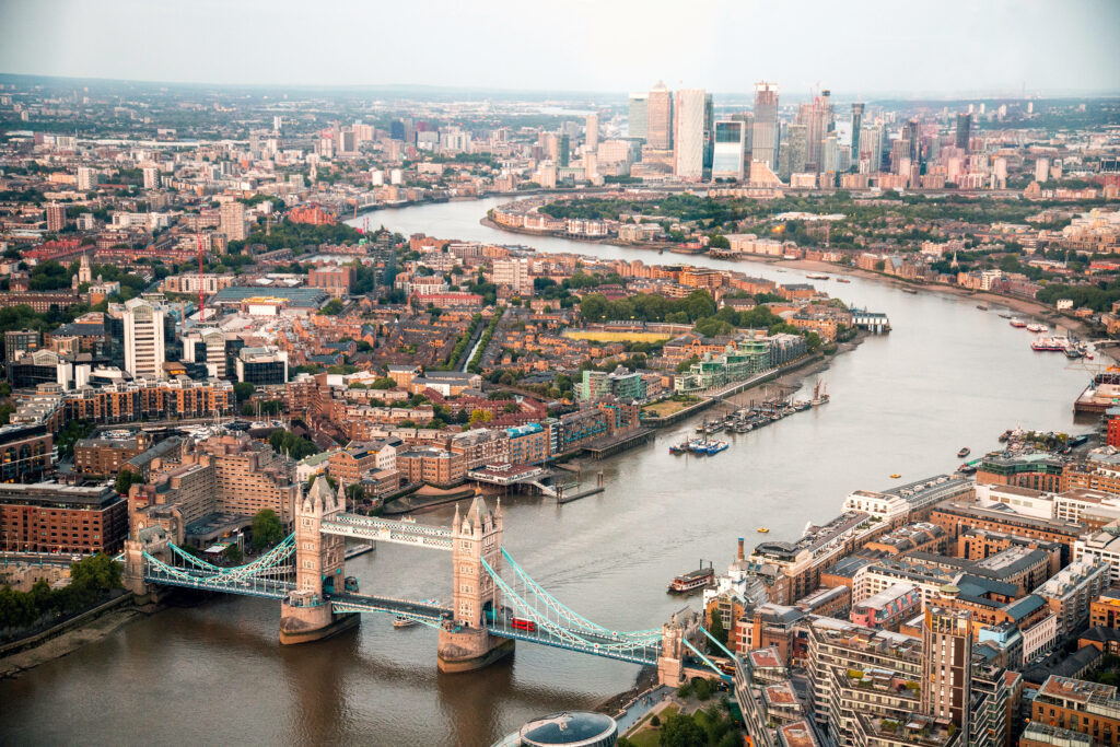 Stunning Tower Bridge Wallpaper: London River Thames View