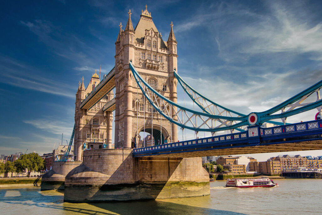 Stunning Tower Bridge Wallpaper: Vibrant Low-Angle London Shot
