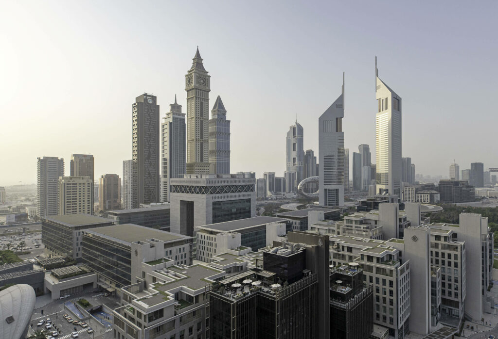 Modern UAE Skyline Wallpaper: Stunning Skyscrapers & Landmarks