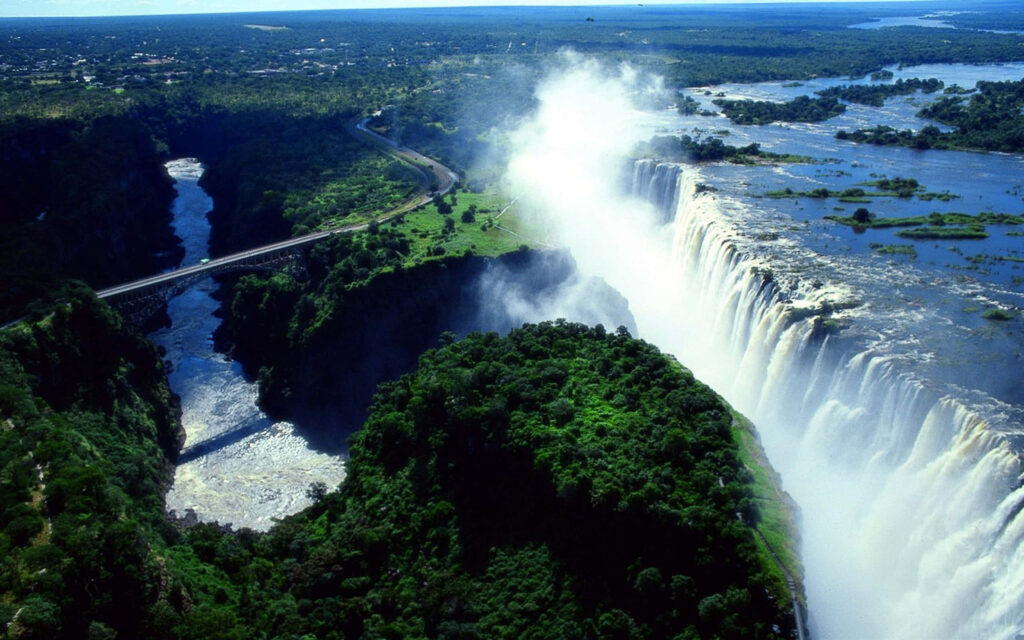 Breathtaking Victoria Falls Wallpaper: Majestic Nature Background