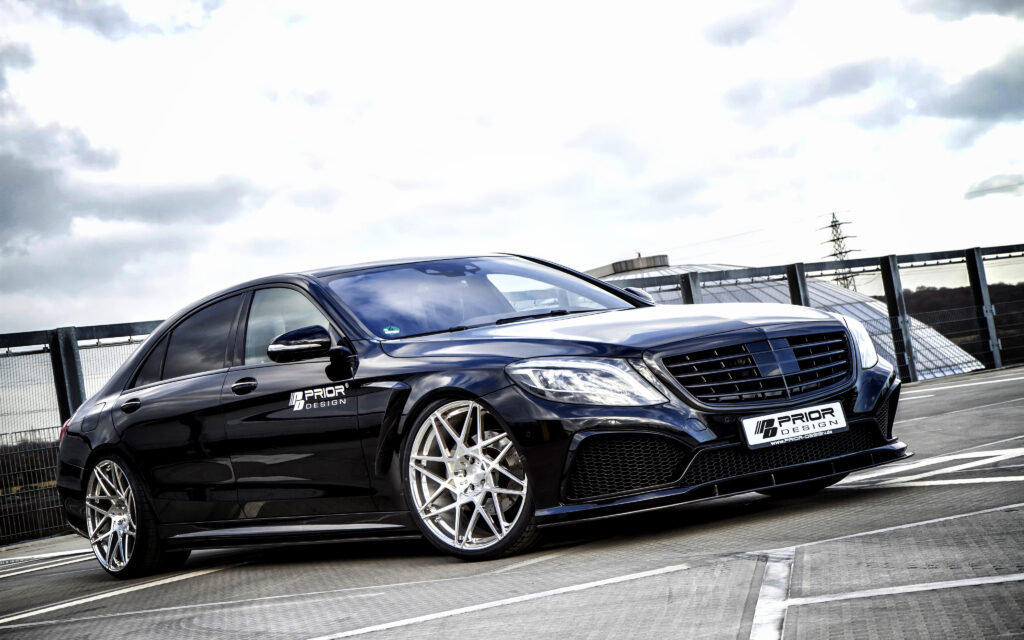 Stunning 2014 Mercedes-Benz S-Class W222 with Prior Design Kit Wallpaper