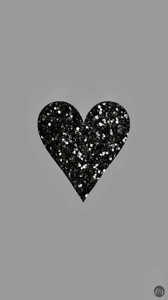 Chic Black Heart Wallpaper: Minimalist Instagram Background Design