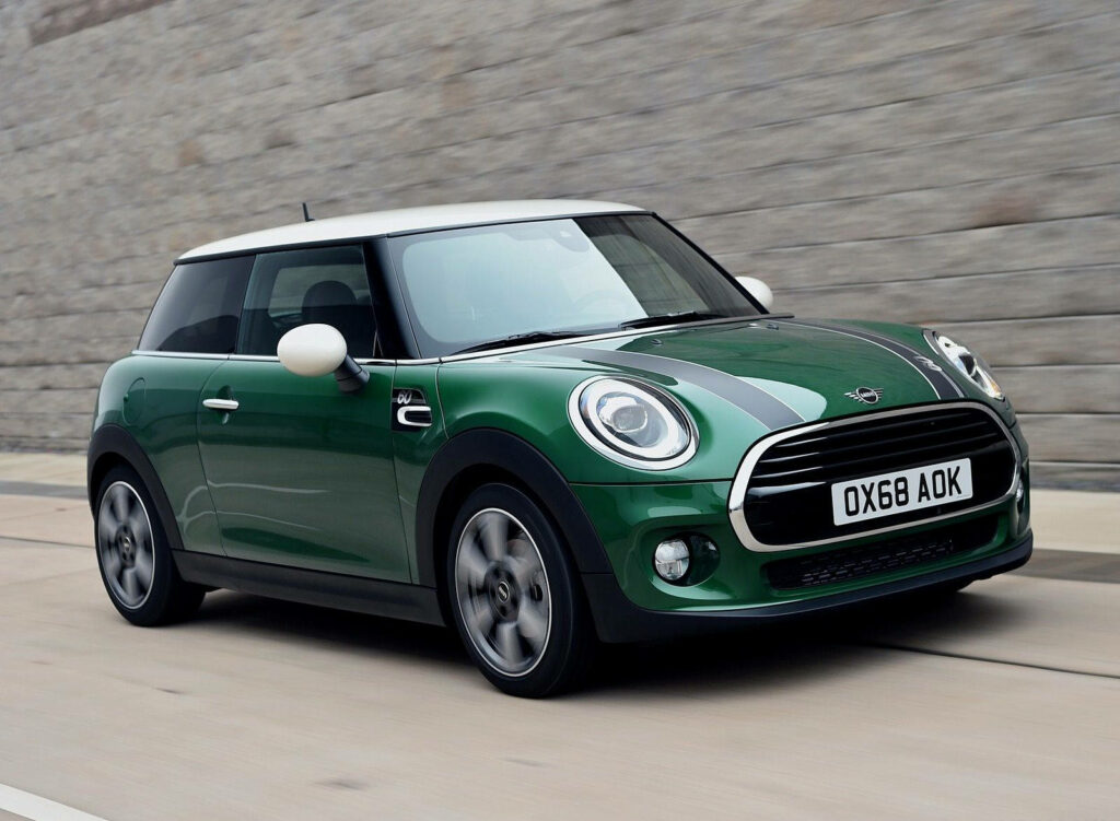 Mini Cooper 60 Years Edition Wallpaper: Iconic British Racing Green