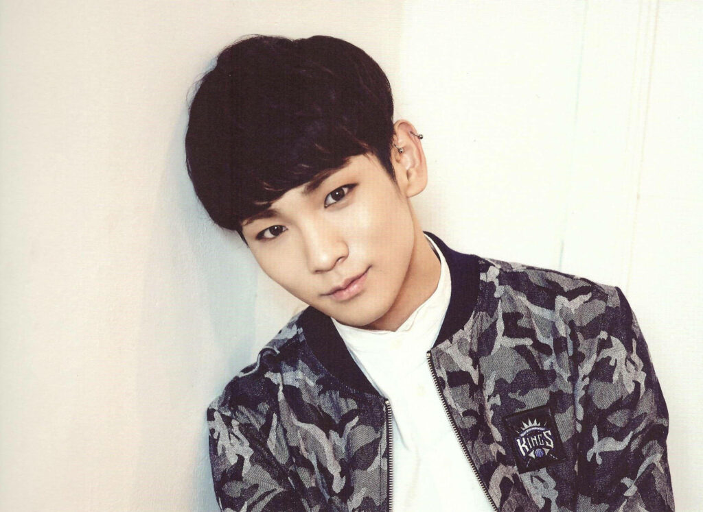 Charming SHINee's Key: Stylish K-POP Close-Up Wallpaper Background