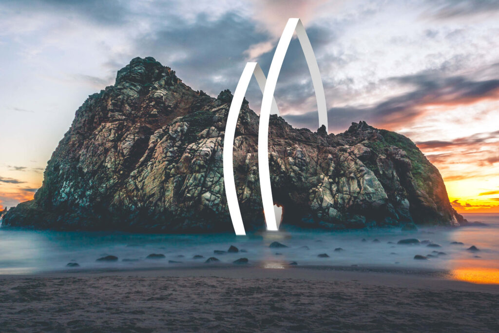 Serenity by the Shore: A Blend of Technology and Paradise Shines Through this Aesthetic Beach Laptop Wallpaper
