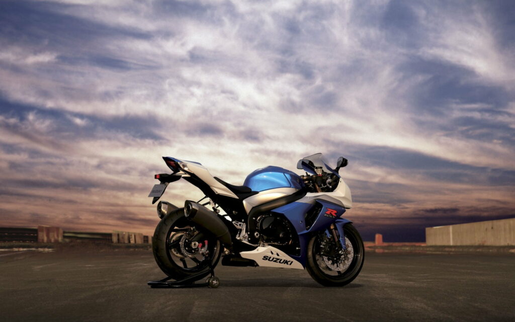Suzuki GSX-R Bike: Unleashing the Roaring Power on Wheels Wallpaper