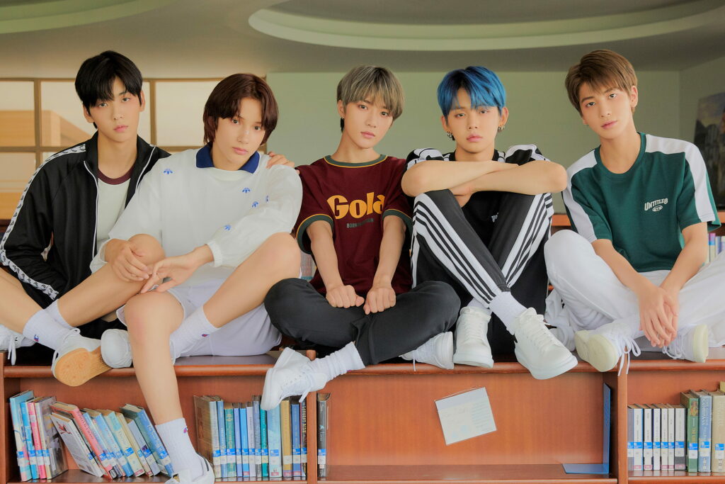 TXT Escapes into the Digital World: An 8K Wallpaper Background Photo