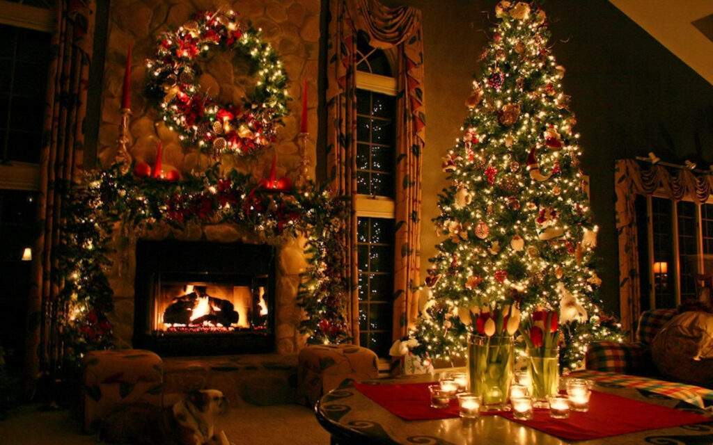 Experience Holiday Cheer with Mac's Sleek Tech: Stay Festive and Connected! Wallpaper