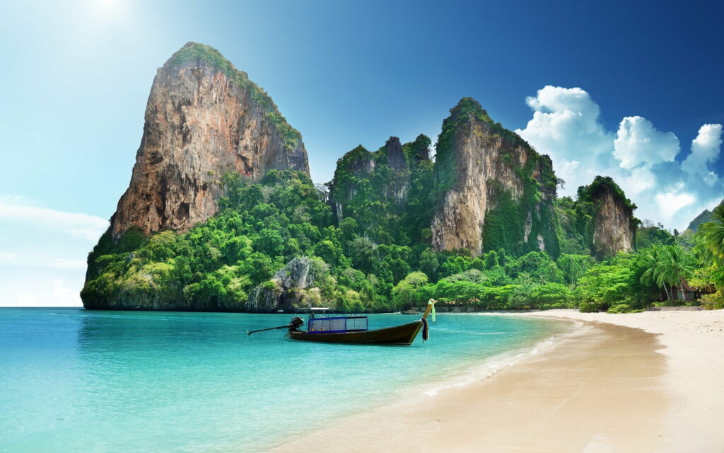 Paradise Escape: A Tropical Haven in Thailand Wallpaper