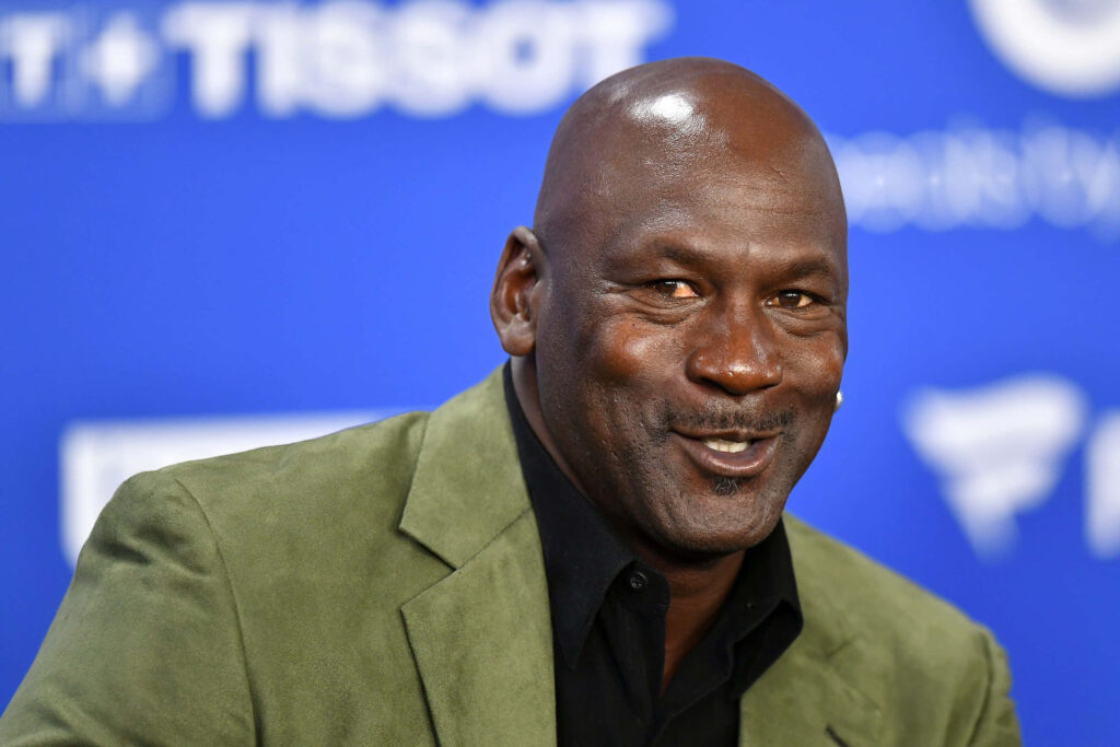 Michael Jordan in Green Jacket Background Wallpaper